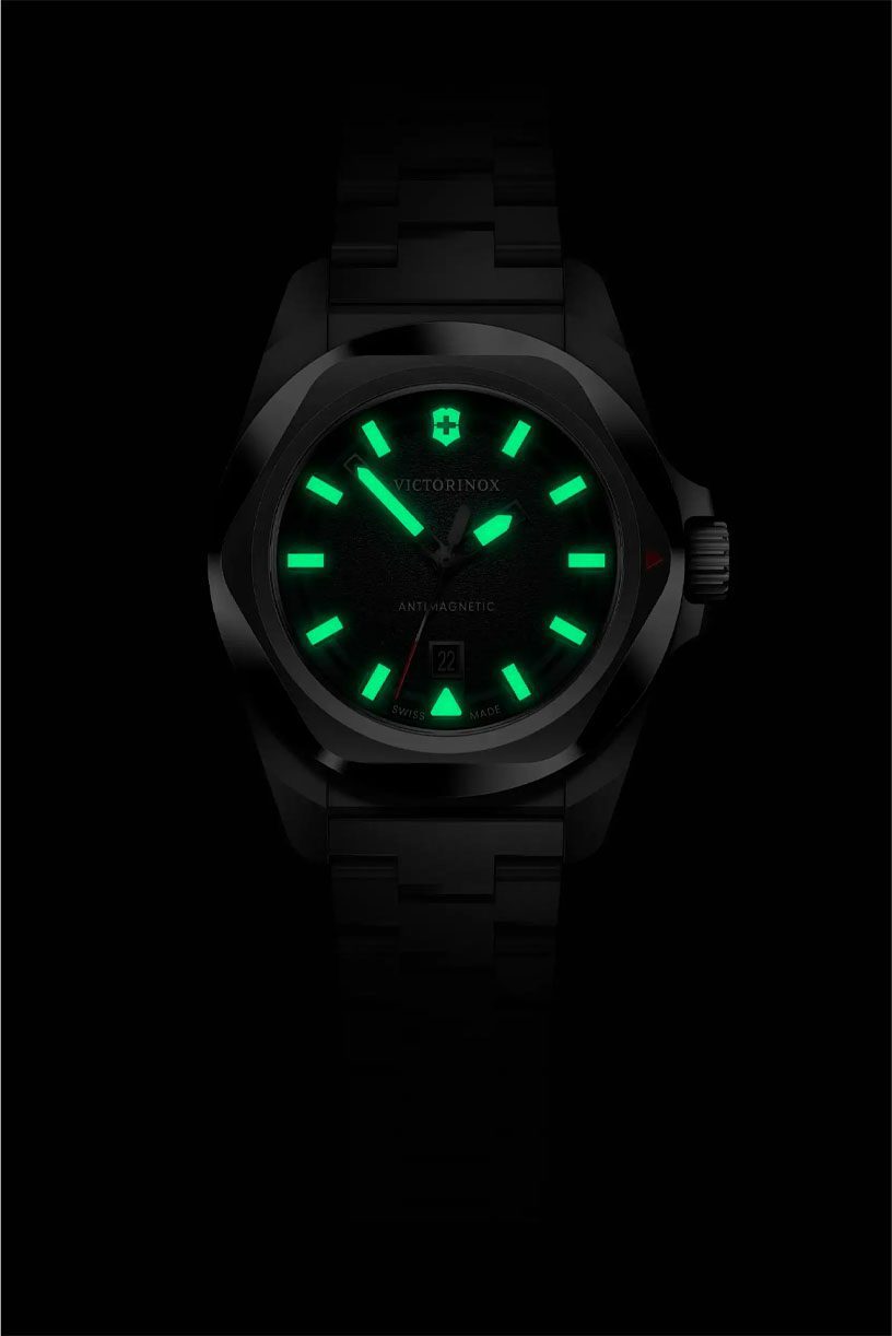 Victorinox I.N.O.X. Small