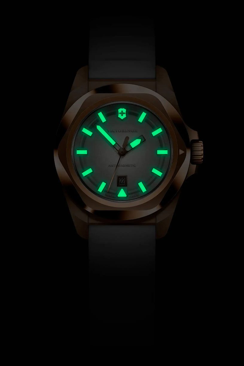 Victorinox I.N.O.X. Small