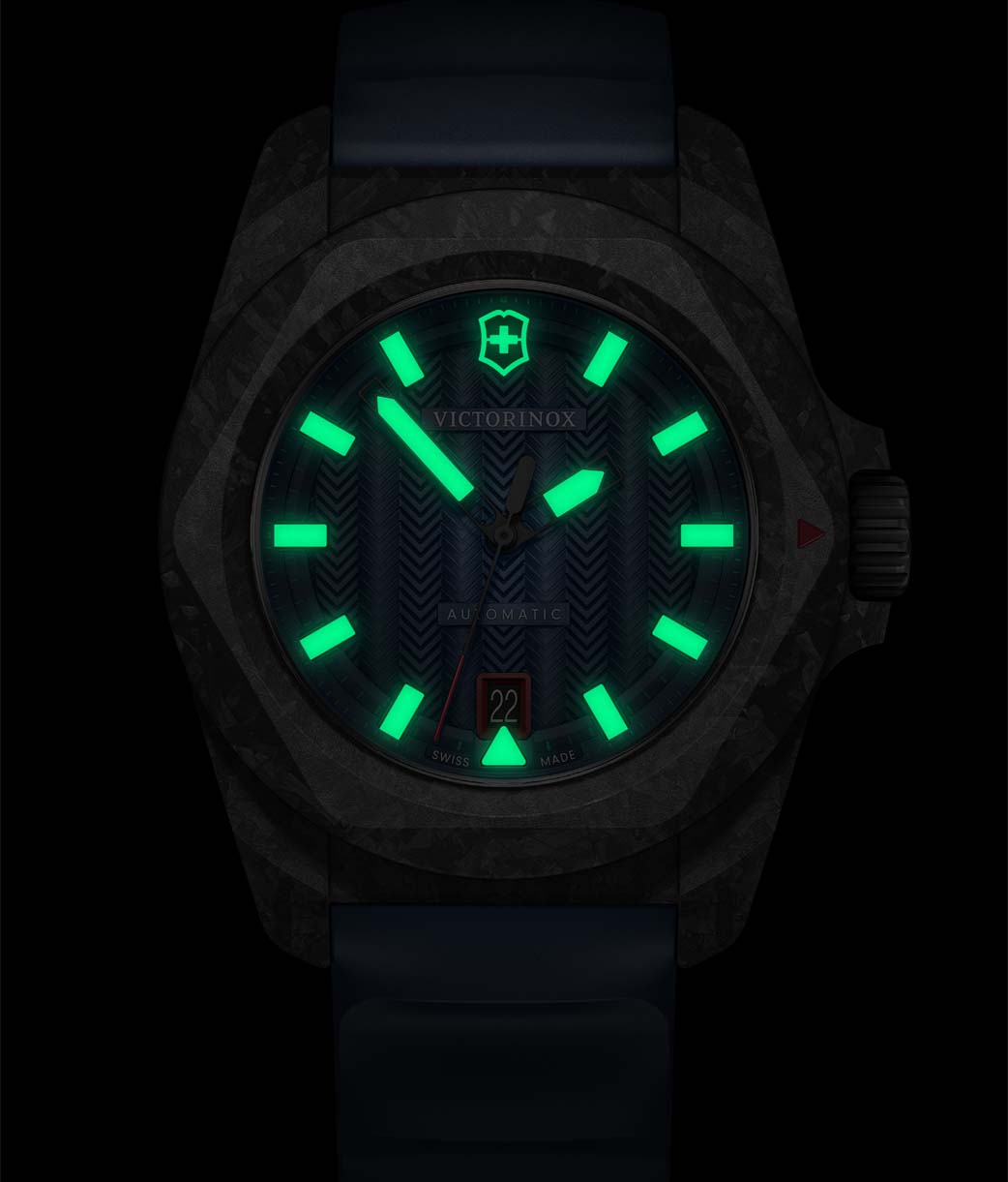 Victorinox I.N.O.X. Automatic Carbon