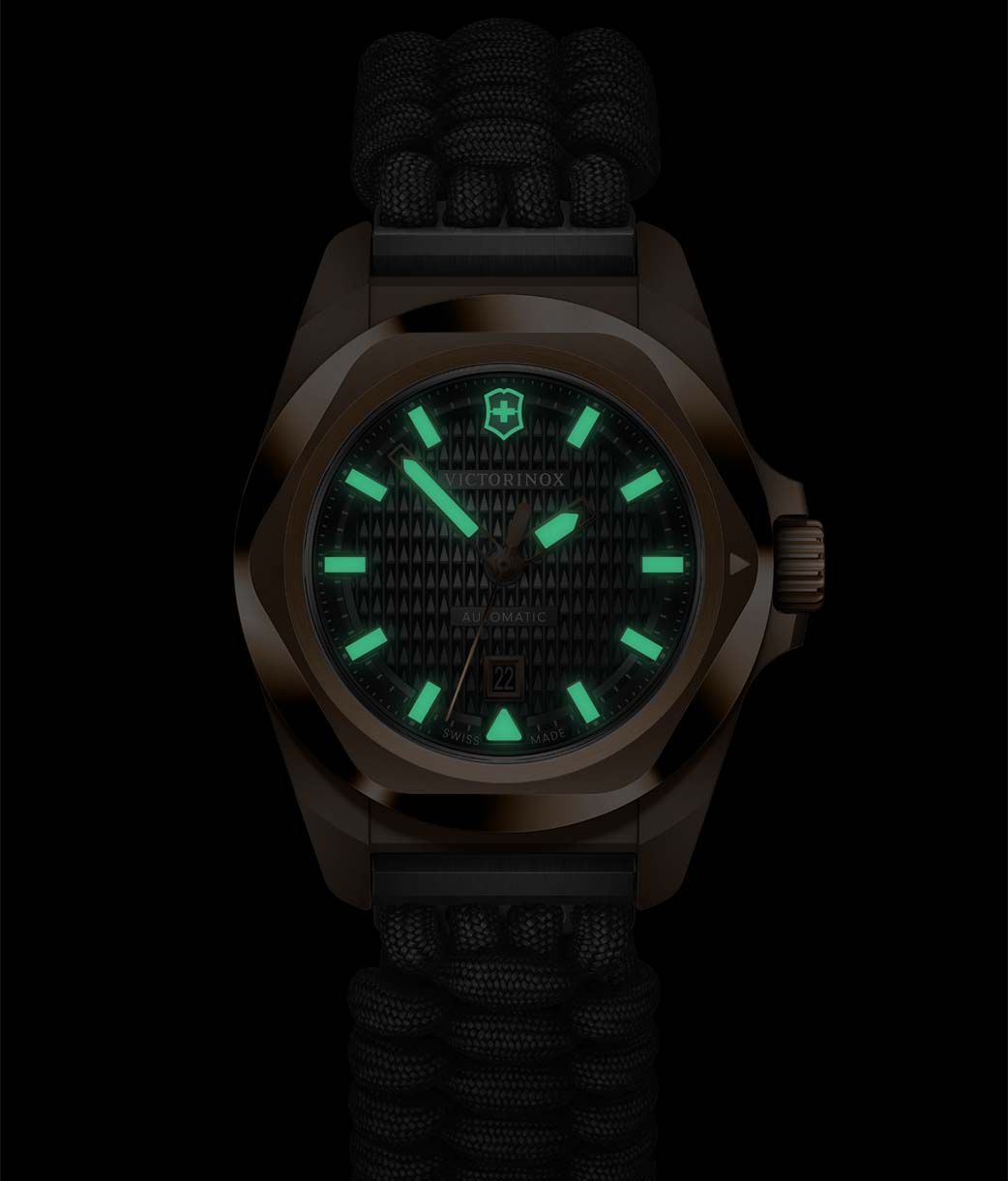 Victorinox I.N.O.X. Small Automatic