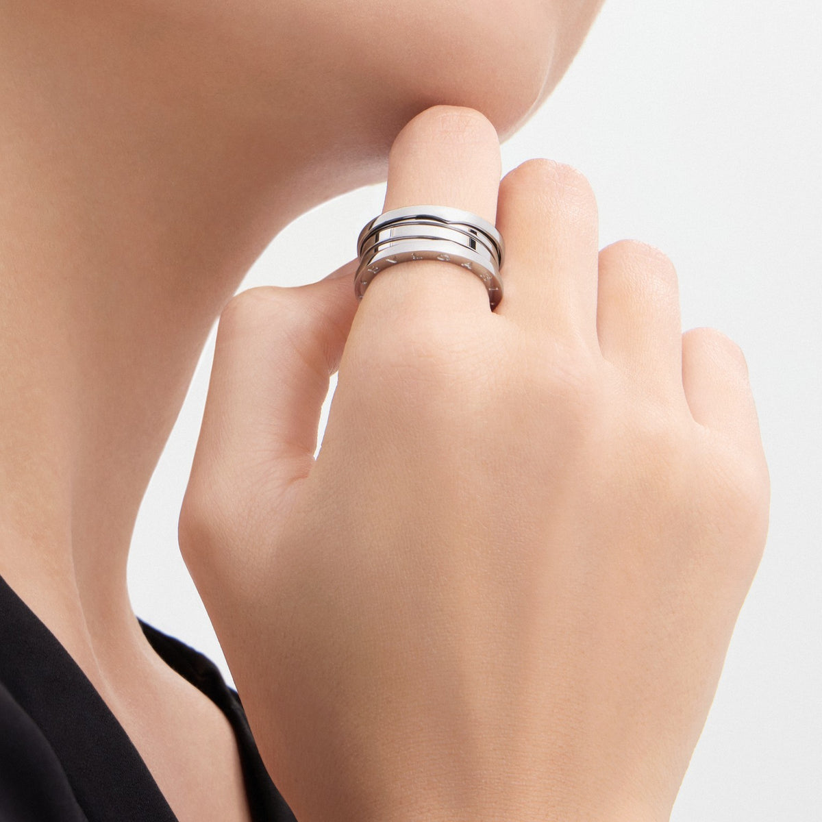 B.zero1 Classic Ring, worn 5