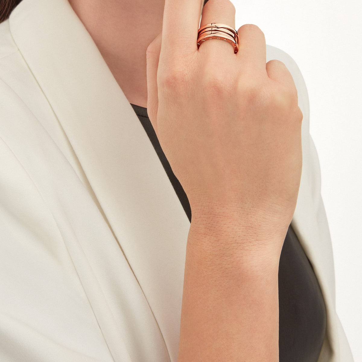 B.zero1 Classic Ring, worn