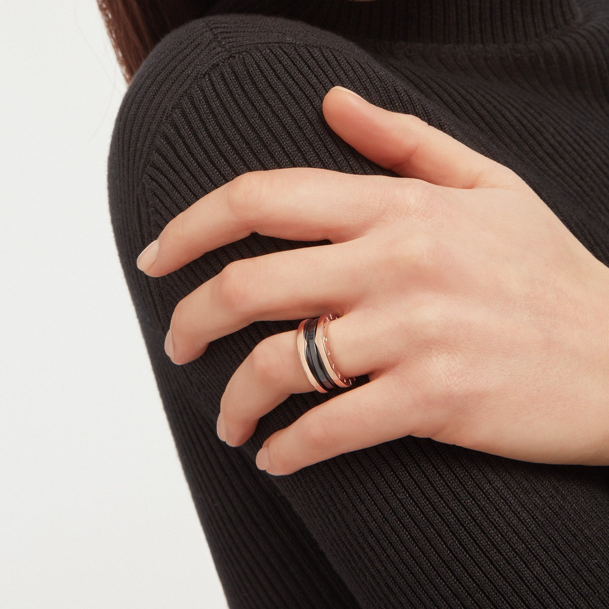 B.zero1 Classic Ring, worn