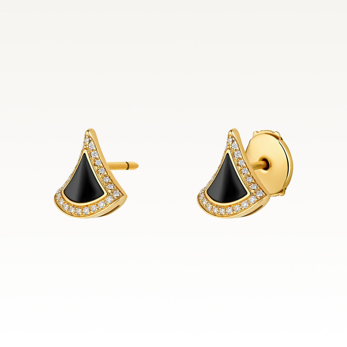 Divas’ Dream Earrings, side view