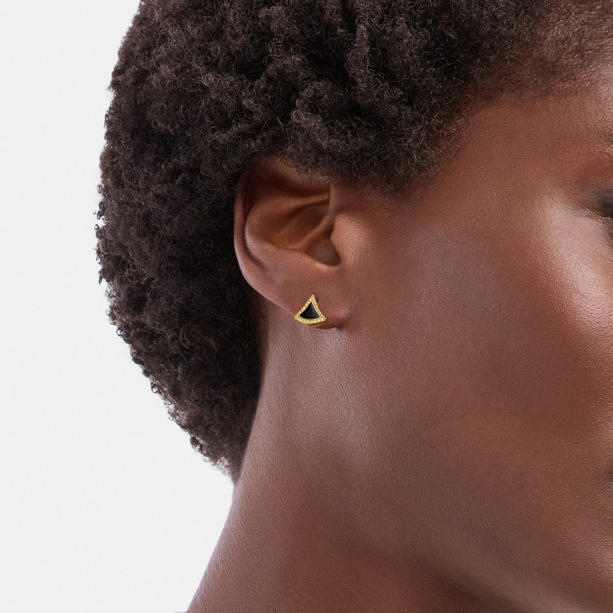 Divas’ Dream Earrings, worn 2
