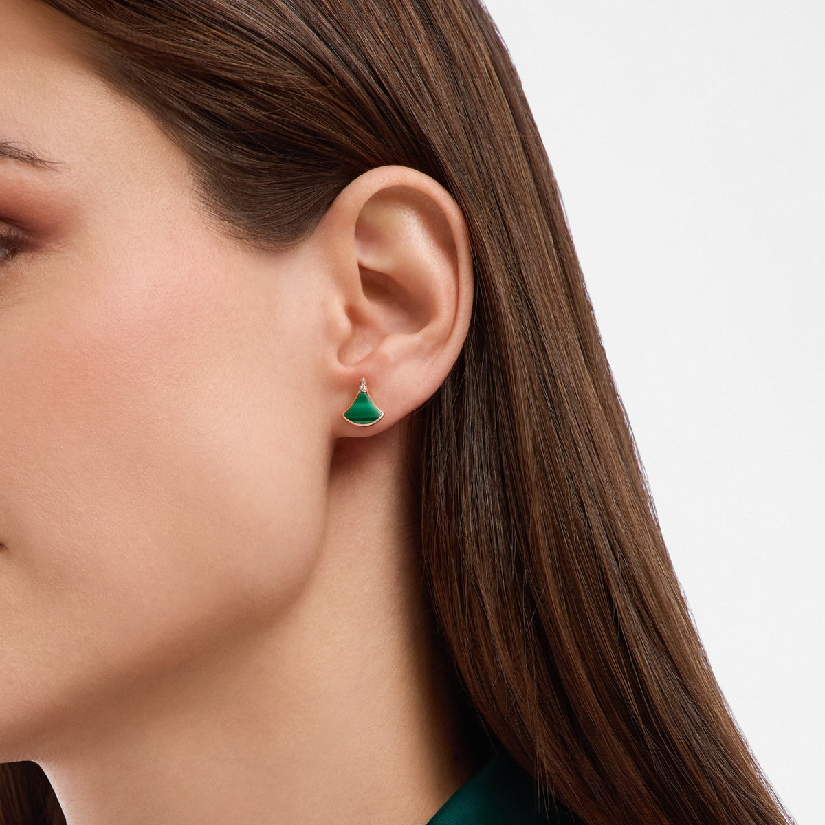 Divas’ Dream Single Earring, worn