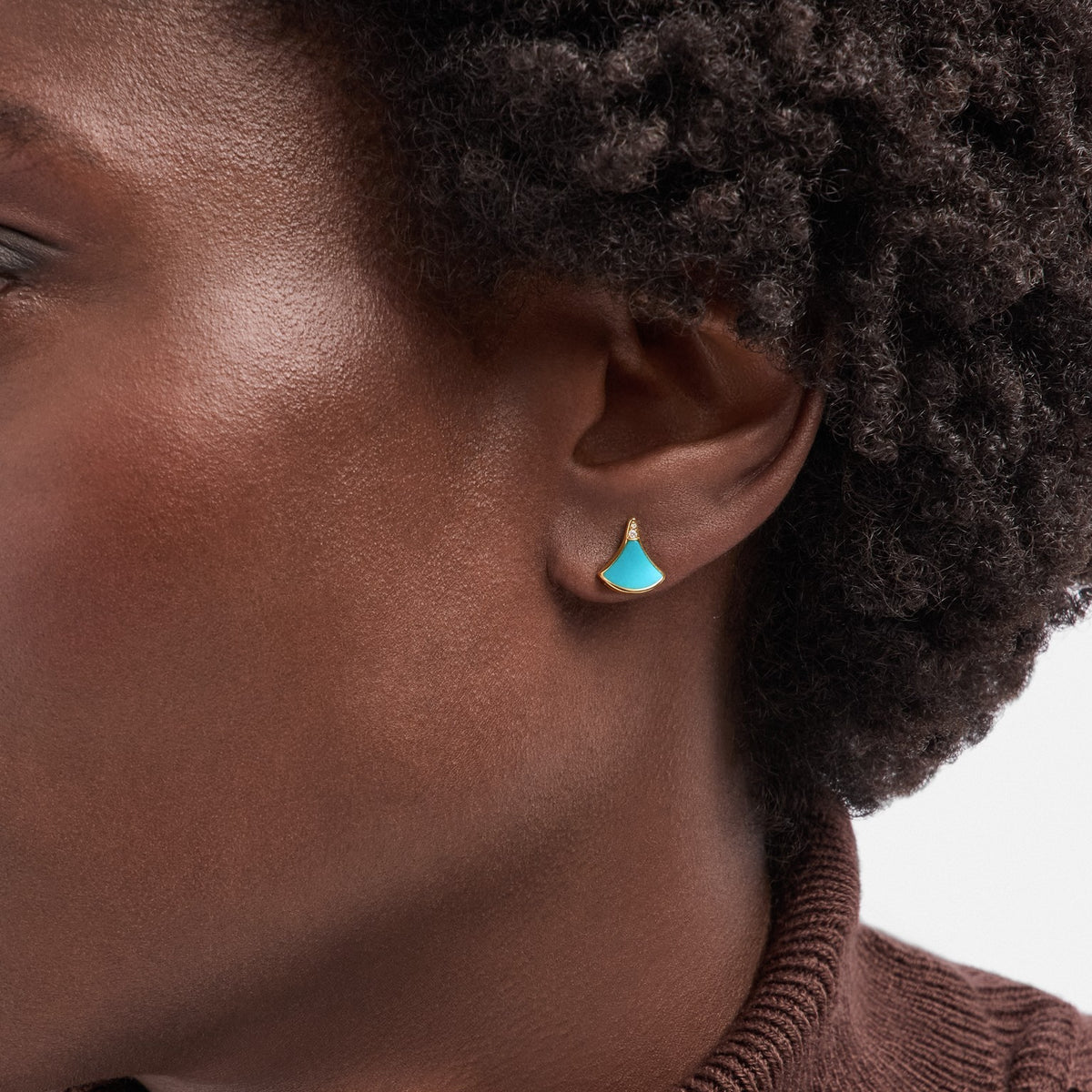 Divas’ Dream Single Earring, worn 2