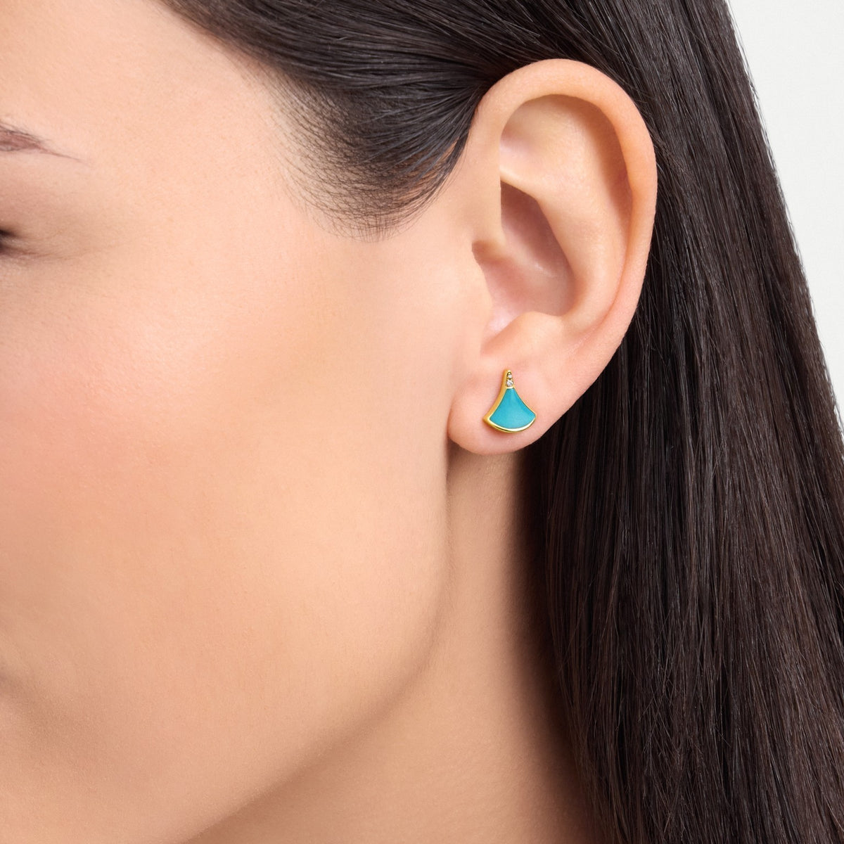 Divas’ Dream Single Earring, worn 3