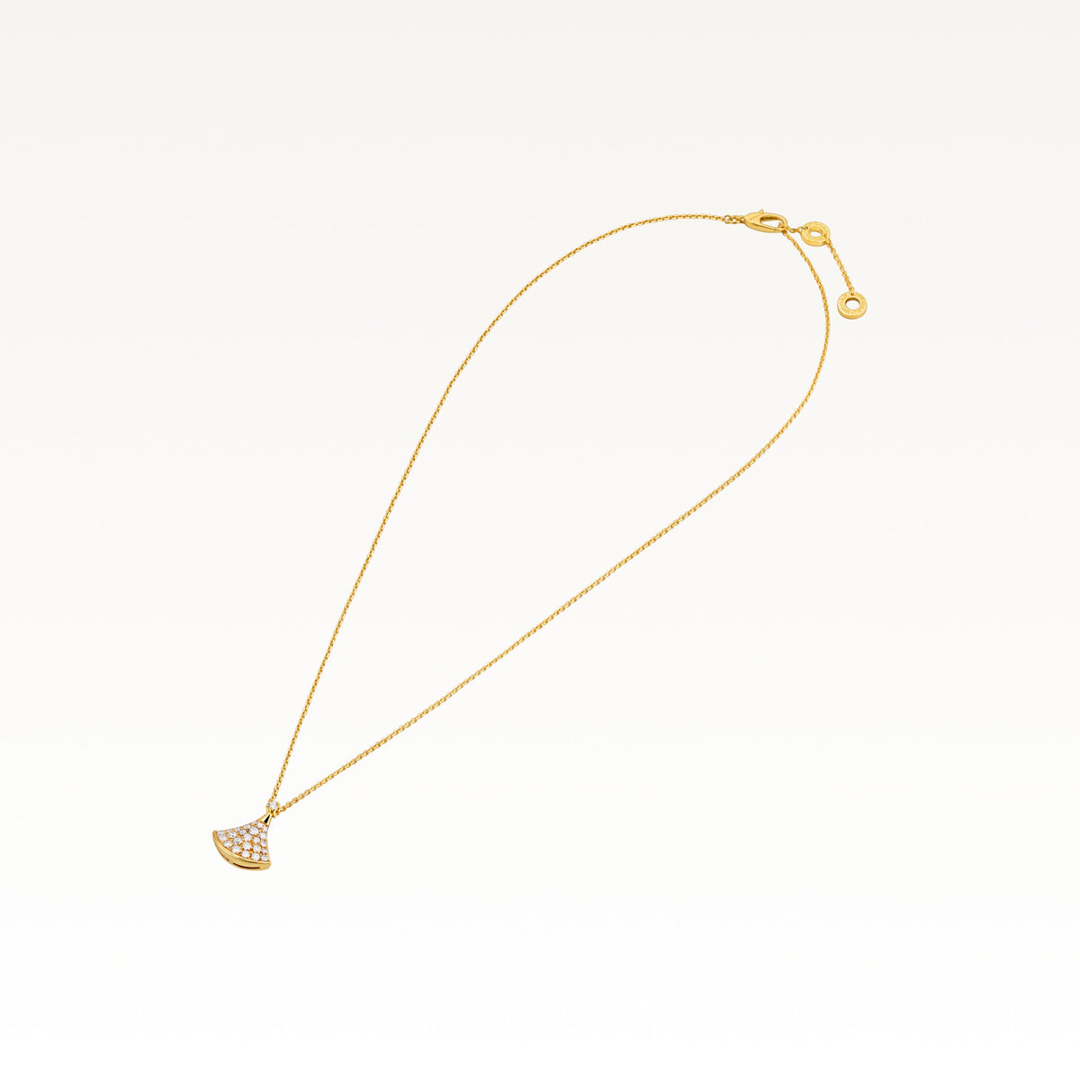 Divas’ Dream Necklace, side view