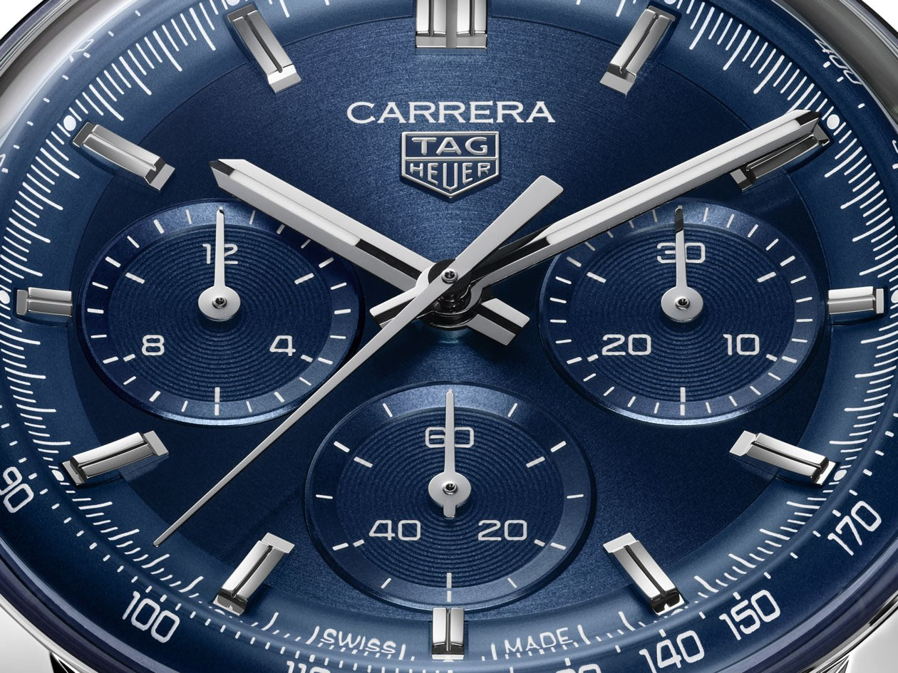 TAG Heuer Carrera 39mm glassbox in focus