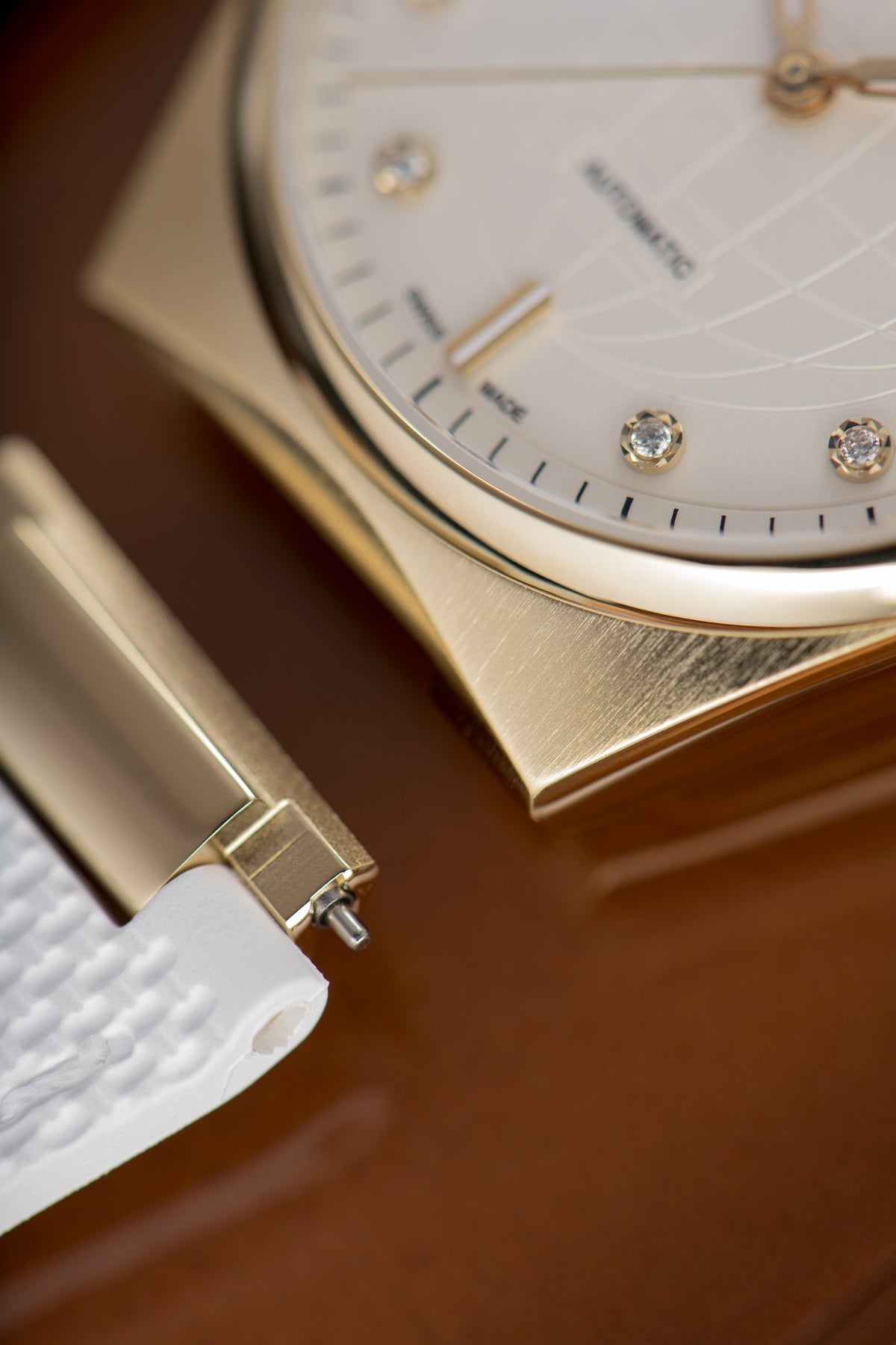 Frederique Constant FC-303V2NH3B, detail
