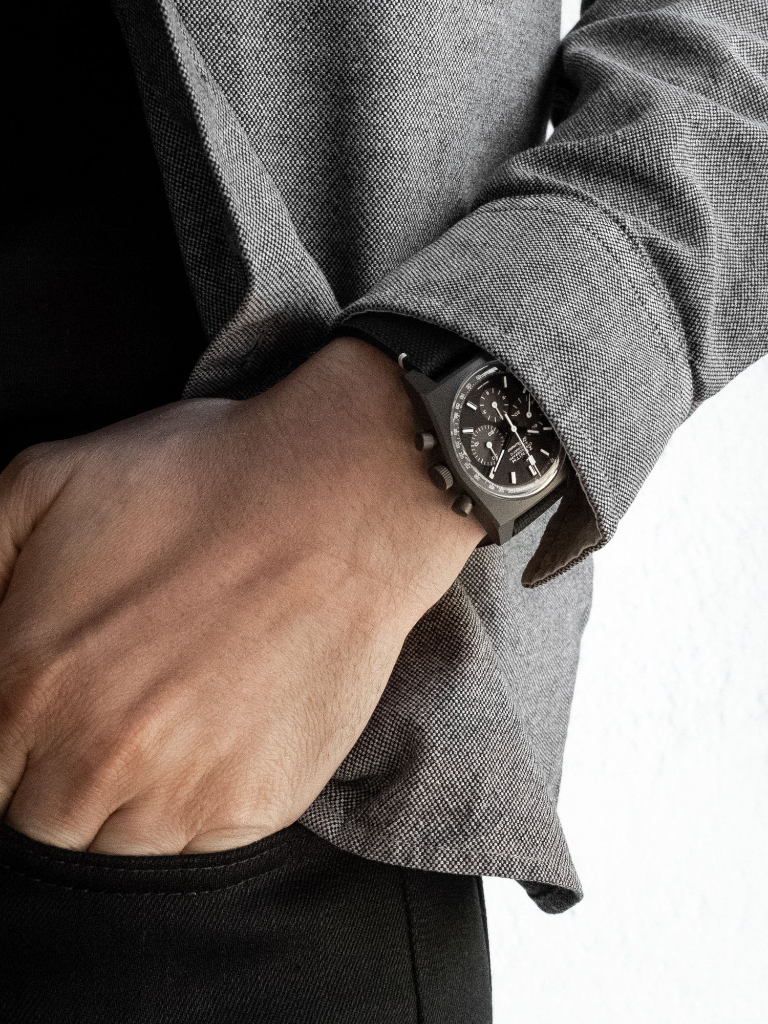Zenith Chronomaster Revival Shadow, lifestyle
