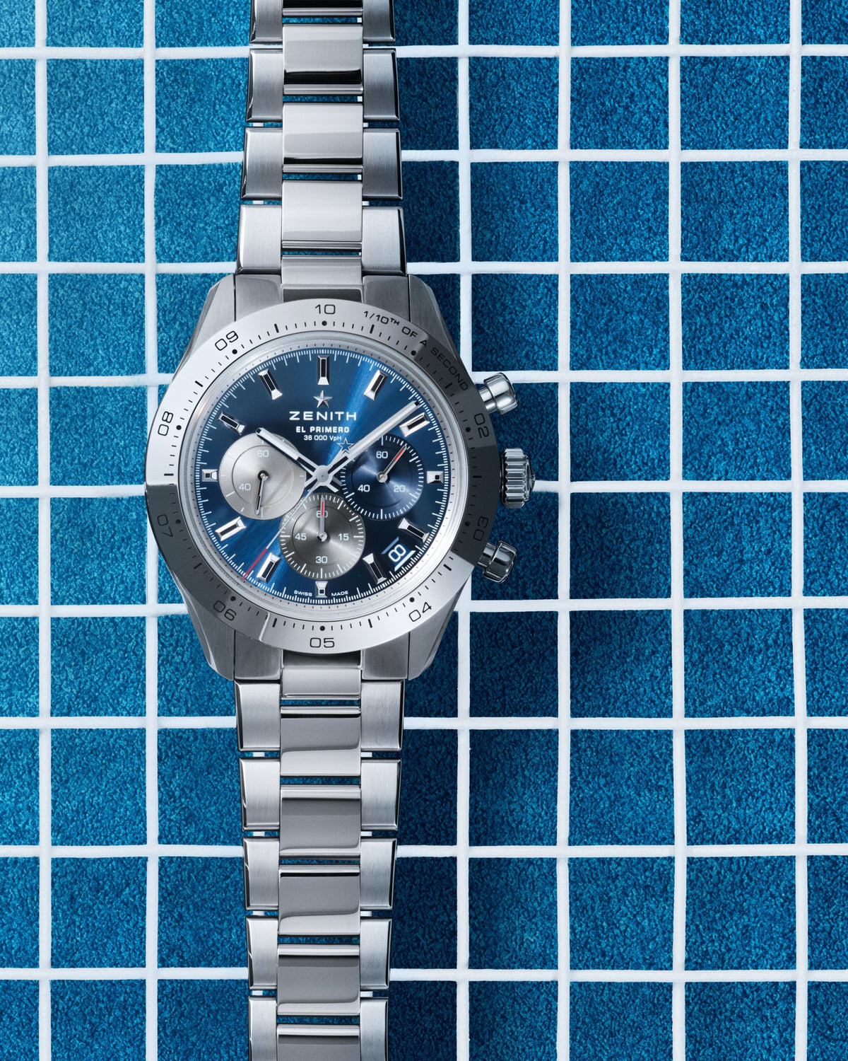 Zenith Chronomaster Sport blue, creative still