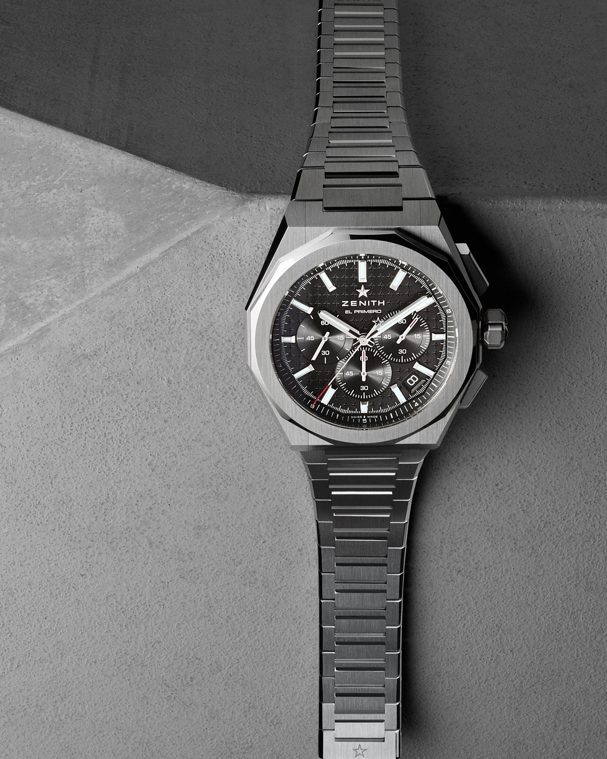 Zenith Defy Skyline Chronograph black, creative still