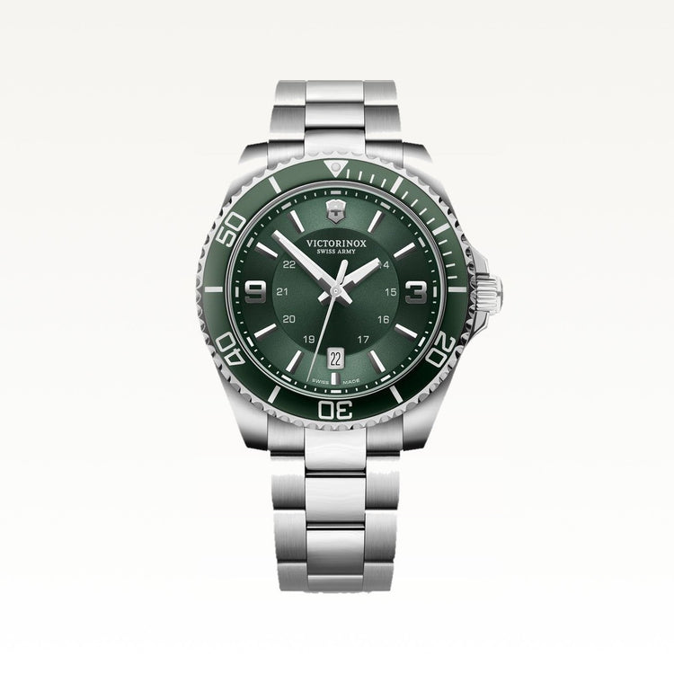 Victorinox Maverick Quartz