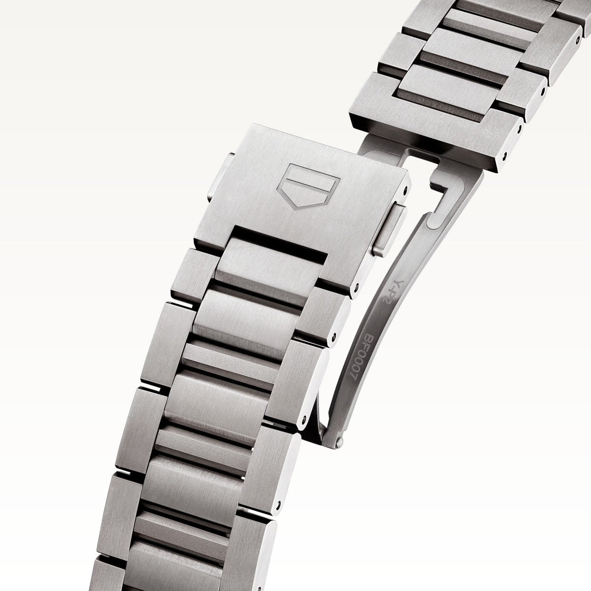TAG Heuer Carrera Chronograph Extreme Sport 44mm CBU2081.BF0007 buckle