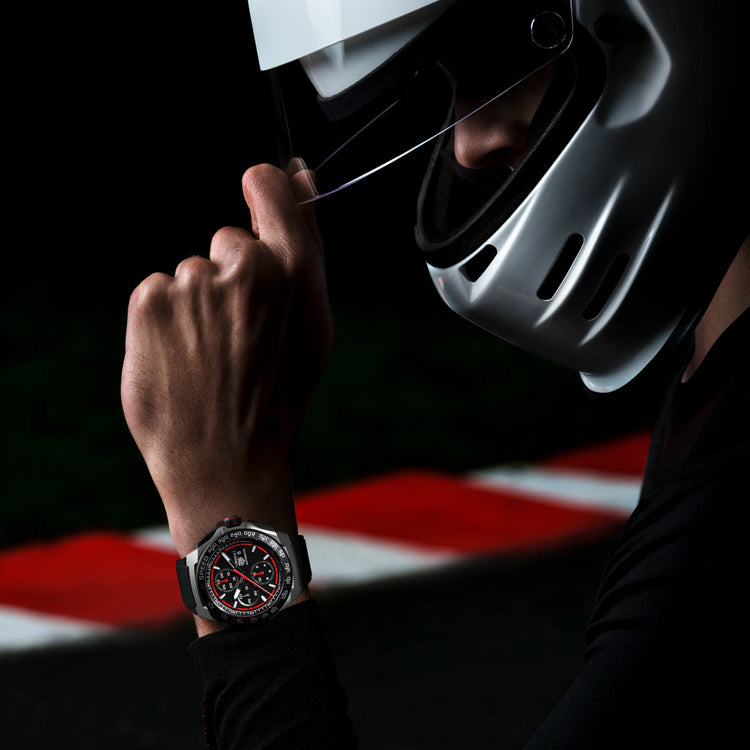 TAG Heuer Formula 1 Chronograph 44mm CBZ2082.FT8096 on wrist